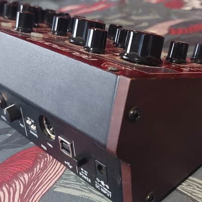 Behringer Neutron Paraphonic Analog and Semi-Modular Synthesizer 2018 - Present - Red image 7