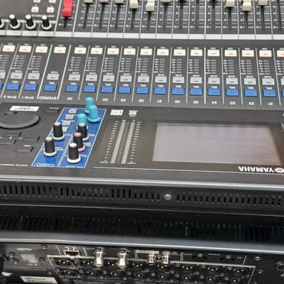 Yamaha LS9-32 32-Input Digital Mixing Console in Calzone Roadcase w/Wheels #7310 image 6