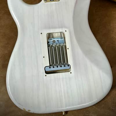 RARE 2001 Fender Custom Shop 1956 reissue stratocaster | NOS White Blonde, Original Fender G&G Hardcase and paper image 17