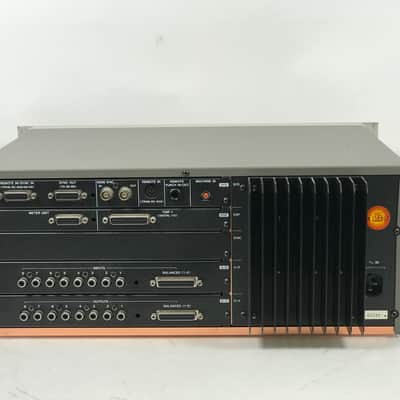 Tascam DA-88 Professional Digital 8 Track Multitrack Recorder image 7