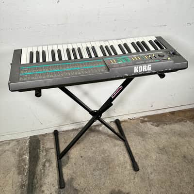 Korg Poly-800 Polyphonic Analog Synthesizer image 8
