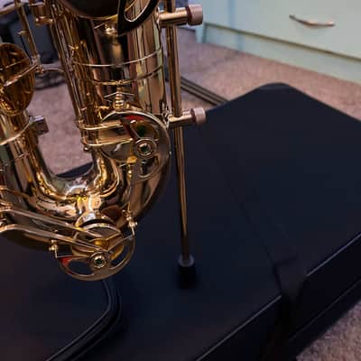 Mendini by Cecilio Semi-Pro Baritone Saxophone 2023 - Gold Lacquer image 3