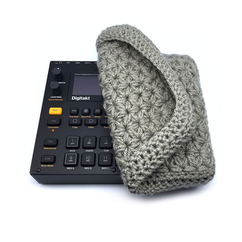 Jasmine stitch crochet dust cover for Elektron Digitakt and Digitone - Light Gray image 1