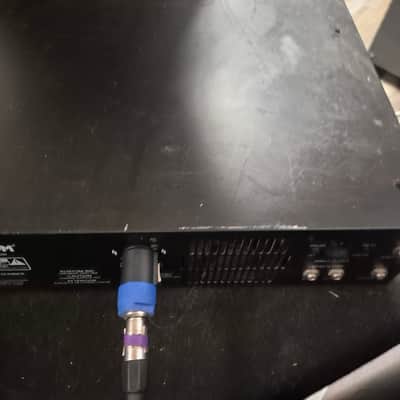 Kustom Groove bass 1200w combo turned head/ killer image 4