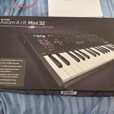 M-Audio Axiom Air Mini 32 Key USB MIDI Keyboard Controller 2010s - Black image 2