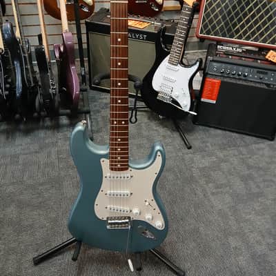 Fender 2002 MIM Strat