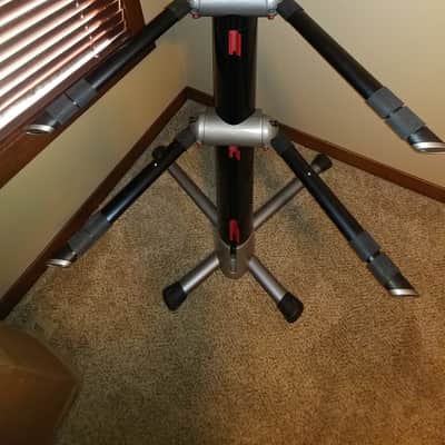 Ultimate Support AX-90 Column 2-Tier Keyboard Stand image 3