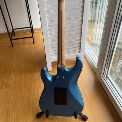 Jackson/Charvel Masterbuilt SoCal HSH FR Lake Placid Blue - Lake Placid Blue image 7