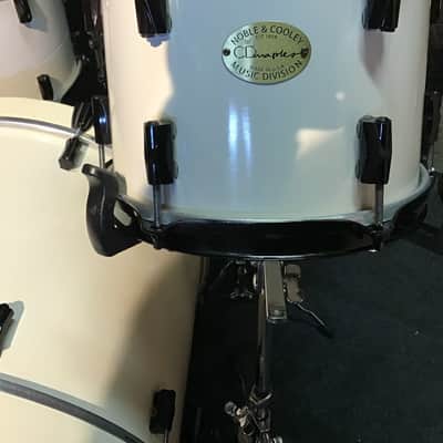 Noble and Cooley Horizon/CD Maple toms-Nesting Toms- Antique White image 5