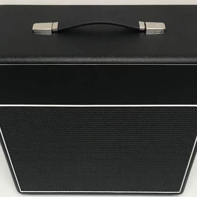 Guitar Cabinets Direct Marshall® Style Compact 18 Watt 1×12 Guitar Amplifier Extension Speaker Cabinet image 3