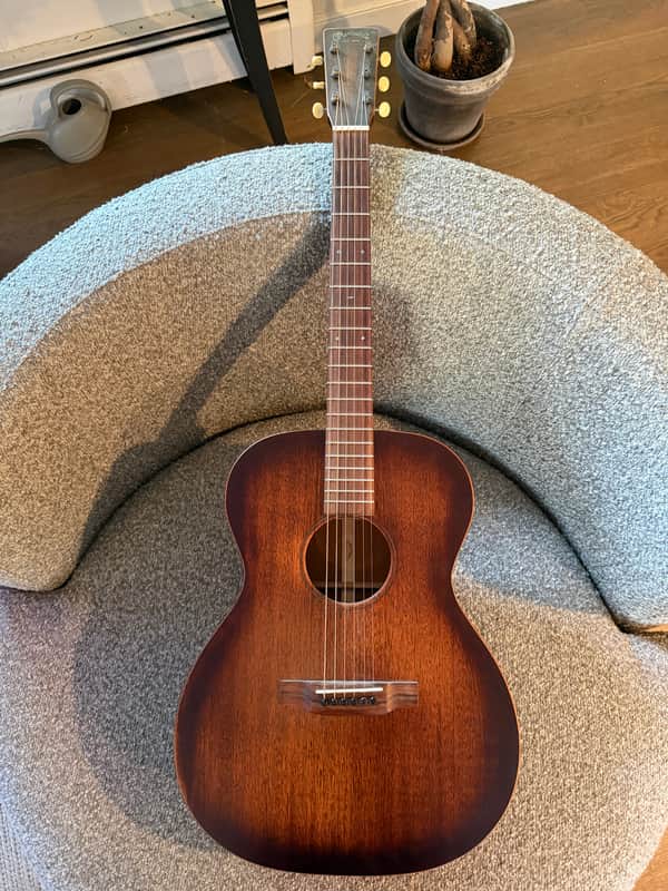 Martin 000-15M StreetMaster 2017 - Present - Mahogany Burst image 1