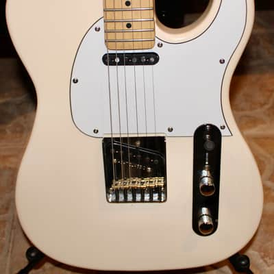 G&L ASAT ClassicTribute 2000s - Solid Finish or Sunburst image 6