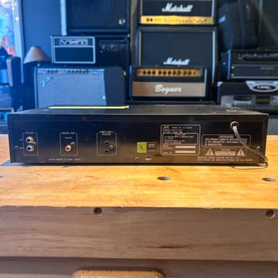 Lot of CD/Cassette Players-JVC-Onkyo-Sony A/V Receiver For Parts/Repair image 10