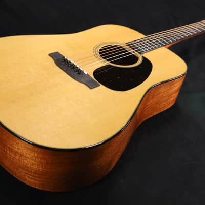 Martin D-18 Standard Series NEW 2025 - Natural 584 image 3