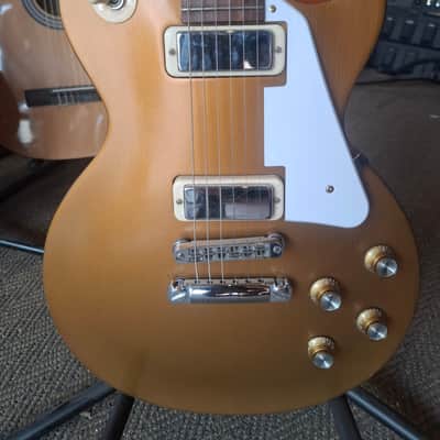Gibson Les Paul Studio '70s Tribute with Mini-Humbuckers 2012 - 2015 - Gold Top/Dark Back image 2