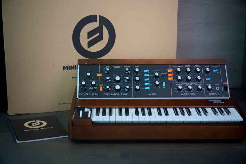 Moog Minimoog Model D Reissue 44-Key Monophonic Synthesizer (2022)