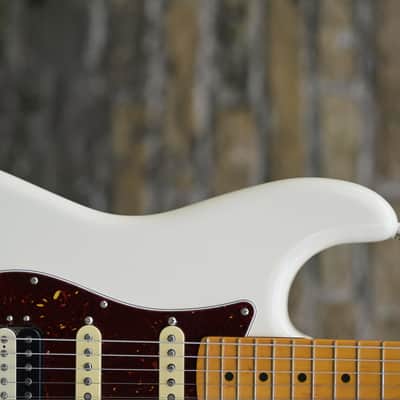 Fender American Professional II Stratocaster HSS - Olympic White image 6