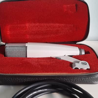 Sennheiser MD 421-2 Cardioid Dynamic Microphone 1960s - 1970s - White image 3
