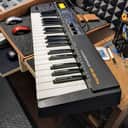 Roland SK-88 Pro Sound Canvas 37-Key Synthesizer 1998 - 2001 - Black