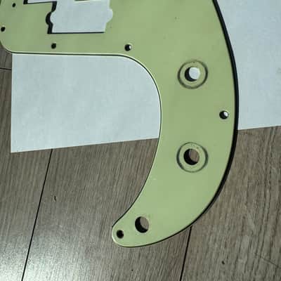 Fender Precision 58 10 hole  Mint Green  USA Vintage Pickguard 1959 Reissue image 10