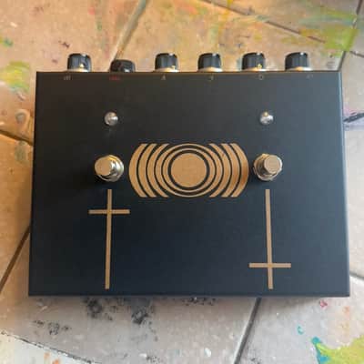 EarthQuaker Devices Sunn O))) Life Pedal Octave Distortion +