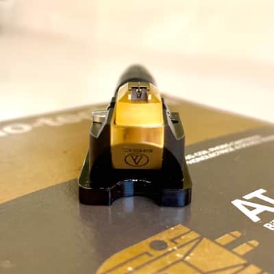 Audio-Technica AT-OC9 MC Cartridge, PCOCC coil, Beryllium cantilever, MicroLine stylus image 9