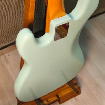 Greco Mercury Bass 1977 Daphne Blue Refin image 7