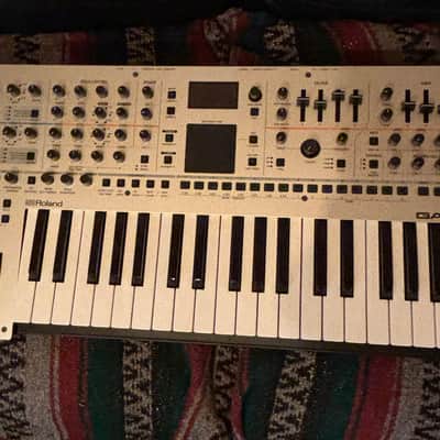 Roland Gaia 2 37-Key 22-Voice Synthesizer 2023 - Present - Silver image 1