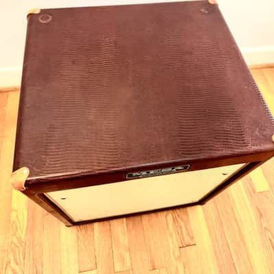 Mesa Walkabout Scout 15” Combo Amp with Matching Extension Cabinet In Rare Wine Red Lizard Tolex image 14