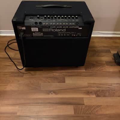 Roland KC-600 4-Channel 200-Watt 1x15" Keyboard Combo 2017 - Present - Black image 2