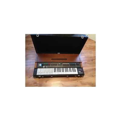 Vermona Formation 1 RARE mint - early 80s Black W/ original suitcase + PEDAL image 3