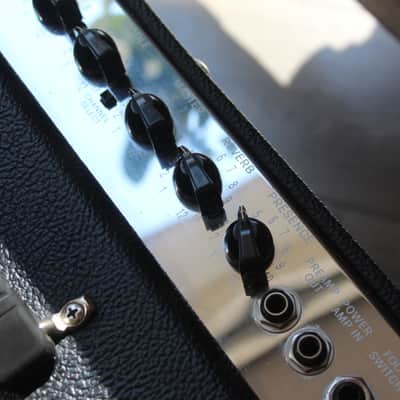 FENDER "Hot Rod Deluxe 112" image 3
