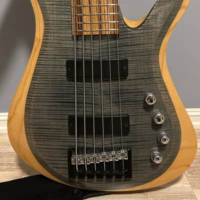 Kiesel Carvin V69K 6 String Bolt-On Vanquish Electric Bass 2019 Aurora Blue image 1