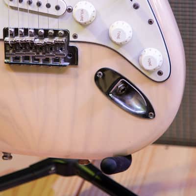 Schecter S-Style Early 90's - Cream image 7