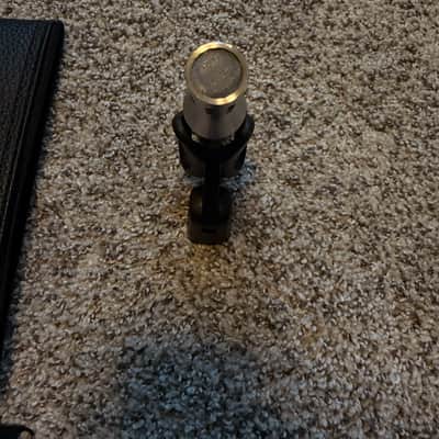 Earthworks SR25 Cardioid Small Diaphram Condenser High Definition Microphone 2010s - Silver image 3