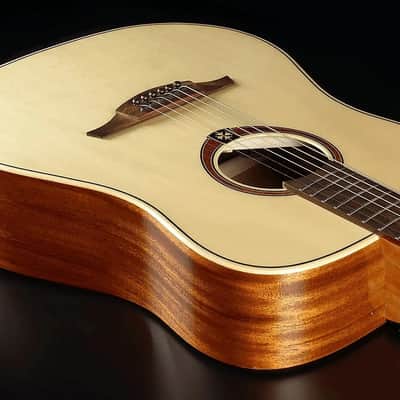 LAG Westerngitarre Tramontane 88 Dreadnought image 9