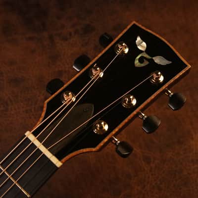 (Pre-owned) Goodall Jumbo Concert Sitka spruce with Rosewood image 6