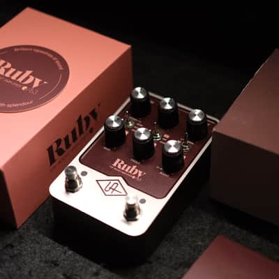 Universal Audio Ruby ’63 Top Boost Amplifier 2022 - Present - Ruby / Silver image 4