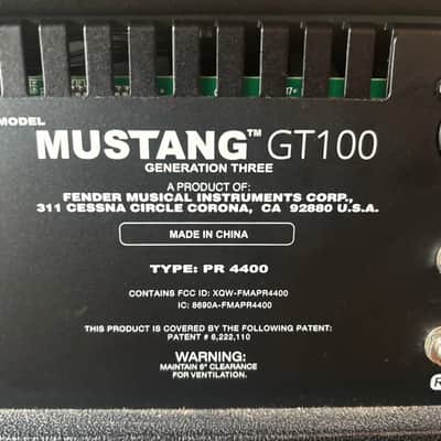 Fender Mustang GT100 Combo Modeling Amp With MGT-4 Footswitch Bild 3