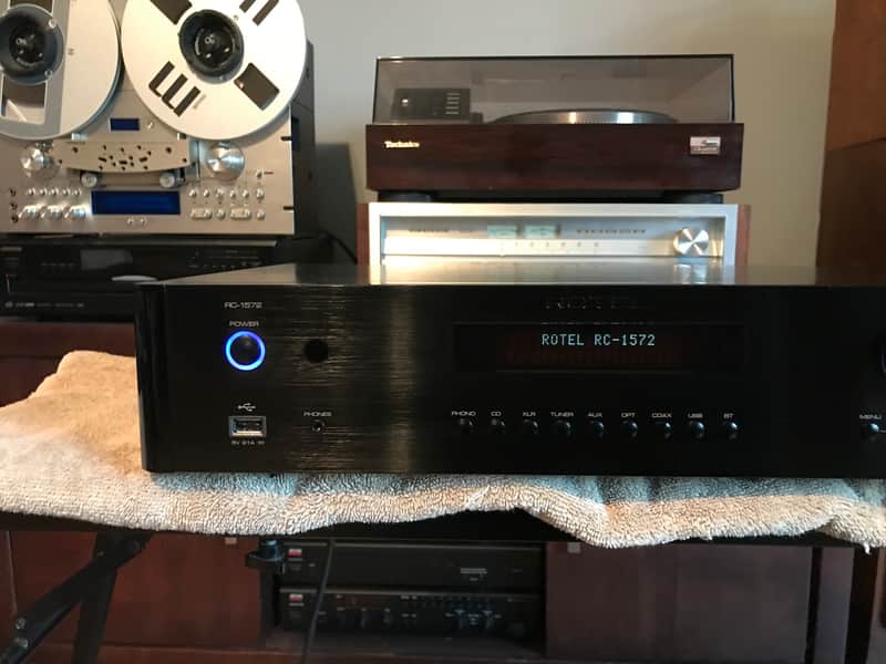 Rotel RC-1572 Stereo Preamplifier - Black image 1