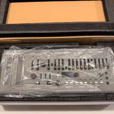 Roland SH-01A Boutique Series Monophonic Synthesizer Module 2017 - Present - Gray image 9