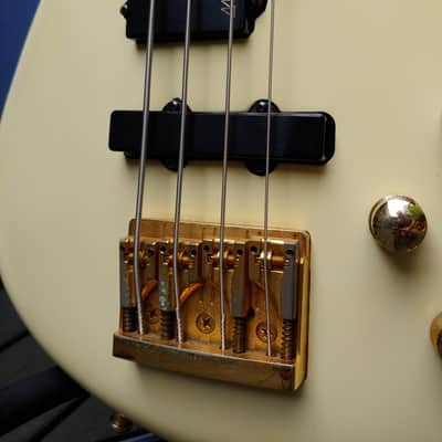 1987 Warwick Streamer - Original White image 5