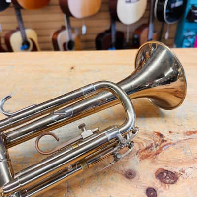 Olds Ambassador Bb Trumpet w/Case image 5
