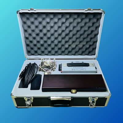 Avantone Pro CV95 Large Diaphragm Multipattern Tube Condenser Microphone image 4