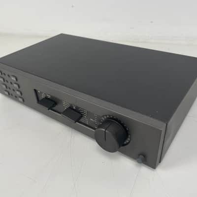 Quad - 34 Control Unit/303 Power Amplifier - Inc. Power/AUX Cable image 6