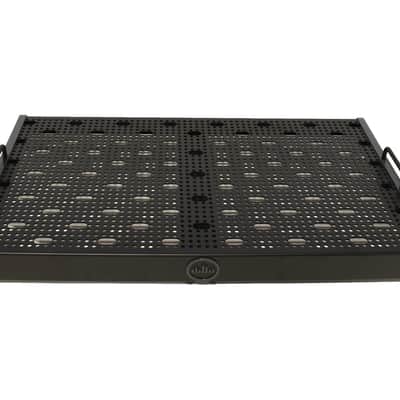 Temple Audio Design TRIO 28 Modular Pedal Board - Gunmetal image 4