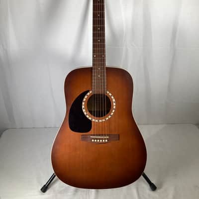 Art & Lutherie Cedar Antique Burst Left QI | Reverb