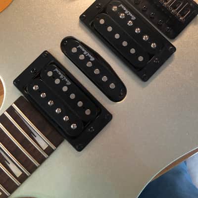 Spectrum AIL 95SS Custom Pro "Shark" Style Electric Guitar - Silver image 16