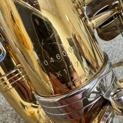 Bundy II Alto Saxophone w/ Case and Mouthpiece image 9