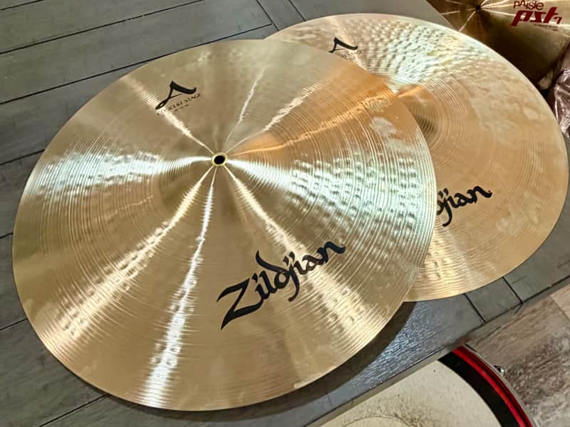 Zildjian 18" A Concert Stage Orchestral Cymbals (Pair) 2010s - Traditional image 1